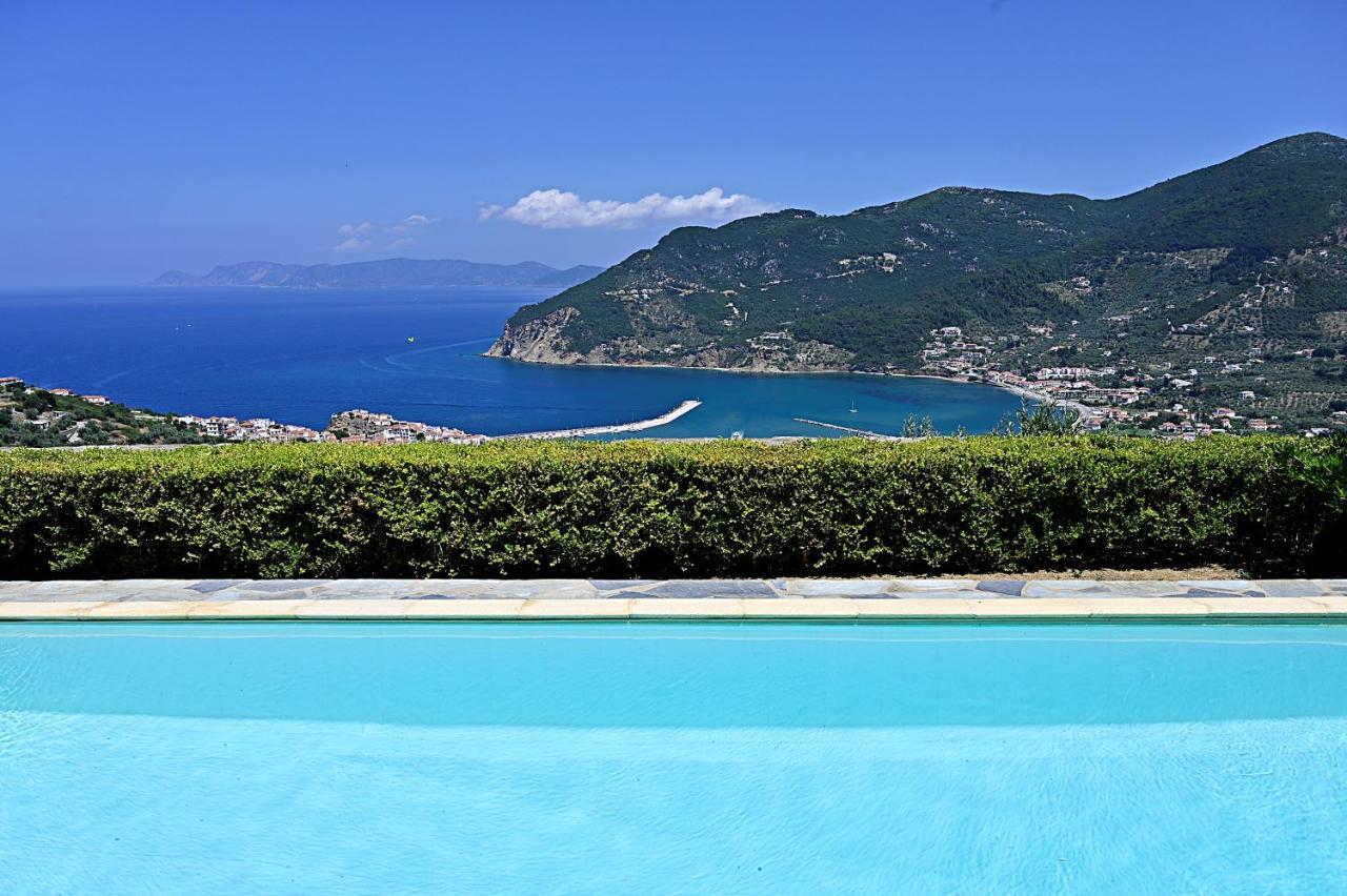 Erato Villa Skopelos Town Exterior photo